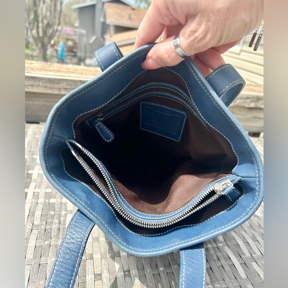 1992 True Vintage Cornflower Blue Coach Hampton Shoulder Bag Tote​ - Picture 10 of 14